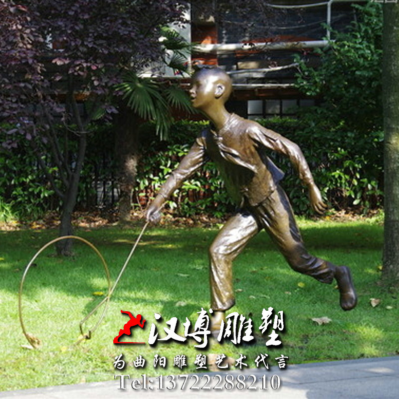 滚铁环人物雕像,童趣主题雕塑,玻璃钢铜雕