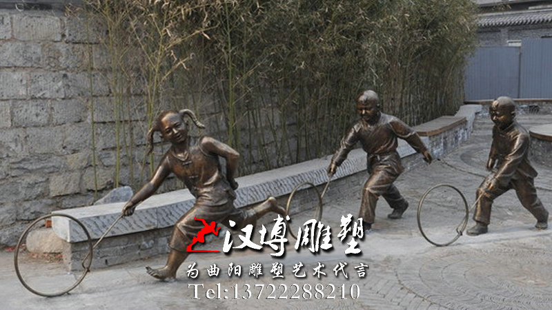 玻璃钢雕塑,滚铁圈小孩雕塑,童趣雕塑