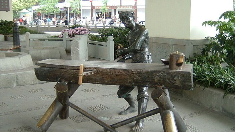 城市雕塑,商业街铜雕像,木工人物雕像
