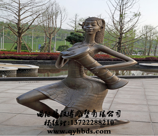 �������