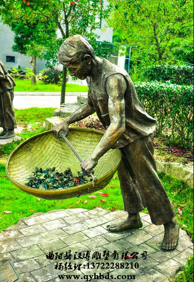 �������