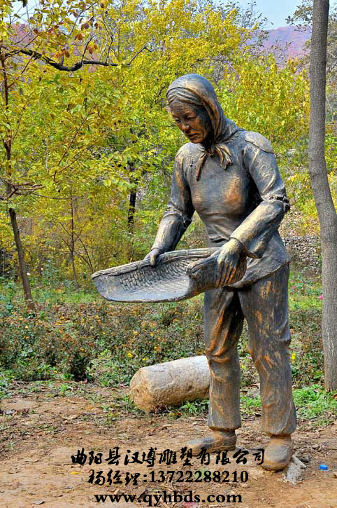 �������