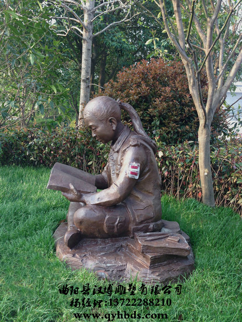 校园雕塑
