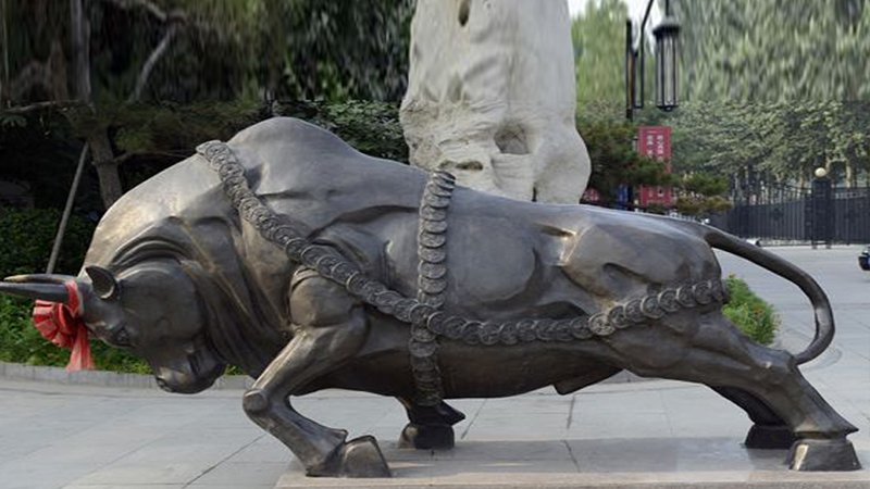 广场景观雕塑,牛主题雕像,商业街铜雕